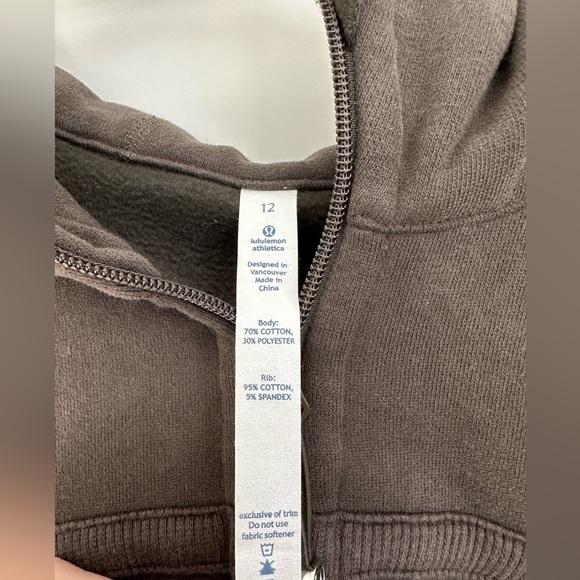 Lululemon Scooba Zip Up Hoodie - Picture 6 of 6